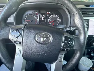 Toyota 4Runner 2023 4x2 SR5 4dr SUV
