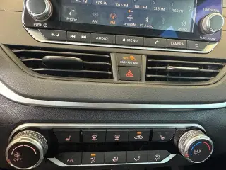 Nissan Altima 2021 2.5 SV 4dr Sedan