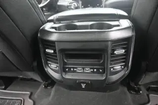 Ram 1500 2022 4x4 Limited 4dr Crew Cab 6.4 ft. SB Pickup