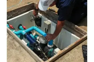MAX POOL REPAIRS & EXTERIORS