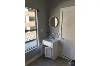 LA. CUARTO DE RENTA Y ESTUDIO