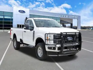 Ford F-250 Super Duty 2023 4x4 XL 2dr Regular Cab 8 ft. LB Pickup
