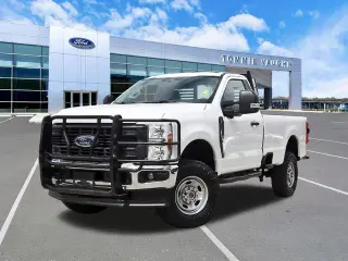 Ford F-250 Super Duty 2023 4x4 XL 2dr Regular Cab 8 ft. LB Pickup