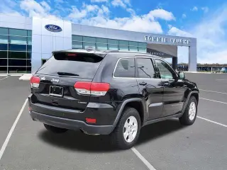 Jeep Grand Cherokee 2017 4x2 Laredo E 4dr SUV