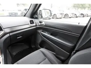 Jeep Grand Cherokee 2017 4x2 Laredo E 4dr SUV
