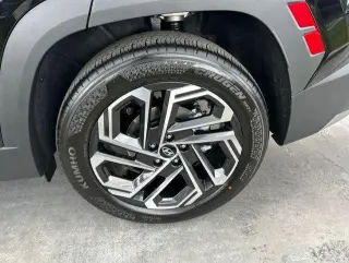 Hyundai TUCSON 2026 Limited 4dr SUV