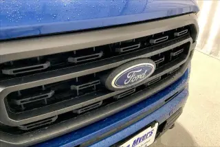 Ford F-150 2022 4x4 Platinum 4dr SuperCrew 5.5 ft. SB