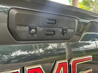 GMC Sierra 1500 2019 4x2 SLT 4dr Crew Cab 5.8 ft. SB