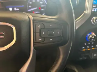 GMC Sierra 1500 2019 4x2 SLT 4dr Crew Cab 5.8 ft. SB