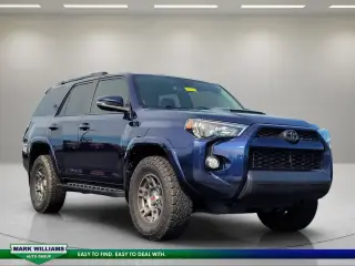 Toyota 4Runner 2019 4x4 SR5 4dr SUV
