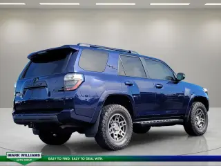 Toyota 4Runner 2019 4x4 SR5 4dr SUV