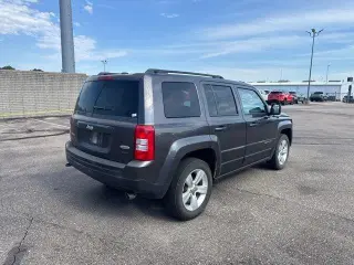 Jeep Patriot 2017 4x4 Latitude 4dr SUV