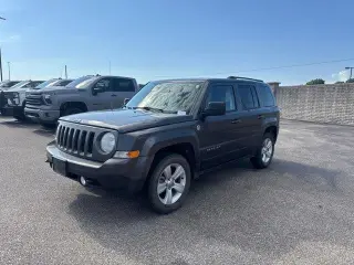 Jeep Patriot 2017 4x4 Latitude 4dr SUV