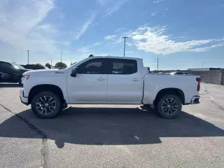 Chevrolet Silverado 1500 2021 4x4 RST 4dr Crew Cab 5.8 ft. SB