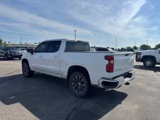 Chevrolet Silverado 1500 2021 4x4 RST 4dr Crew Cab 5.8 ft. SB