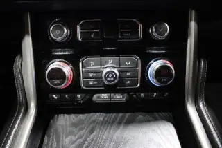 GMC Yukon 2021 4x4 Denali 4dr SUV
