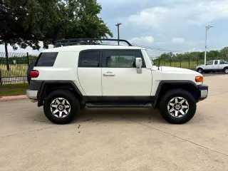 Toyota FJ Cruiser 2014 4x2 4dr SUV