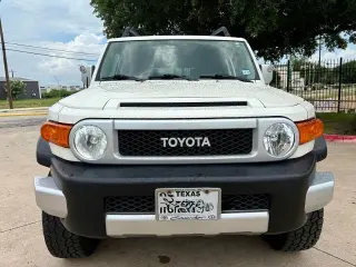 Toyota FJ Cruiser 2014 4x2 4dr SUV