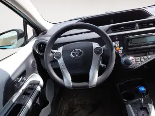 Toyota Prius c 2014 One 4dr Hatchback