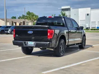 Ford F-150 2023 4x2 Lariat 4dr SuperCrew 6.5 ft. SB