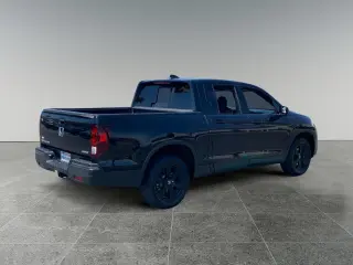 Honda Ridgeline 2020 AWD Black Edition 4dr Crew Cab 5.3 ft. SB