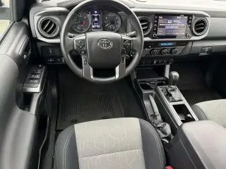 Toyota Tacoma 2022 4x2 TRD Sport 4dr Double Cab 5.0 ft SB