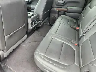 GMC Sierra 1500 2019 4x4 SLT 4dr Crew Cab 6.6 ft. SB