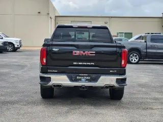 GMC Sierra 1500 2019 4x4 SLT 4dr Crew Cab 6.6 ft. SB