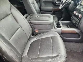 GMC Sierra 1500 2019 4x4 SLT 4dr Crew Cab 6.6 ft. SB