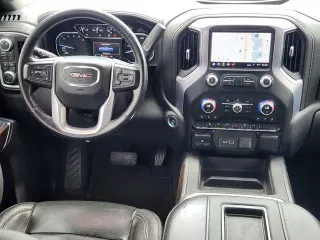 GMC Sierra 1500 2019 4x4 SLT 4dr Crew Cab 6.6 ft. SB