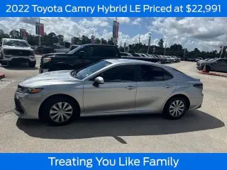 Toyota Camry Hybrid 2022 LE 4dr Sedan