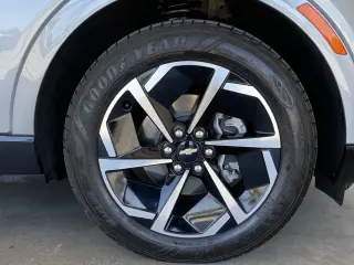 Chevrolet Equinox EV 2024 LT 4dr SUV w/2LT
