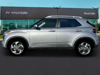 Hyundai VENUE 2025 SEL 4dr Crossover
