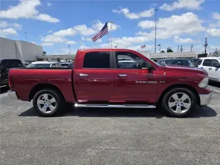 Ram 1500 2012 4x2 Lone Star 4dr Crew Cab 5.5 ft. SB Pickup