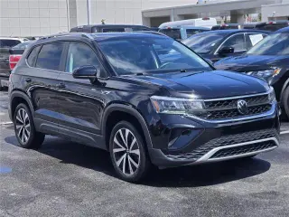 Volkswagen Taos 2023 SE 4dr SUV
