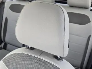 Volkswagen Taos 2023 SE 4dr SUV
