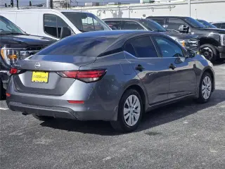 Nissan Sentra 2024 S 4dr Sedan