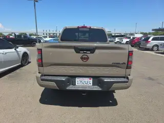 Nissan Frontier 2023 4x4 S 4dr Crew Cab 5 ft. SB