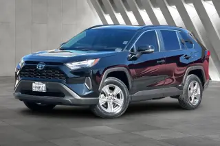 Toyota RAV4 Hybrid 2024 AWD XLE 4dr SUV