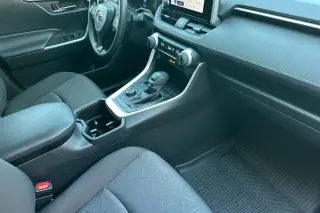 Toyota RAV4 Hybrid 2024 AWD XLE 4dr SUV