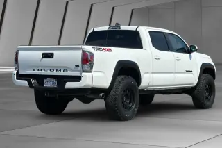 Toyota Tacoma 2021 4x4 TRD Off-Road 4dr Double Cab 6.1 ft LB