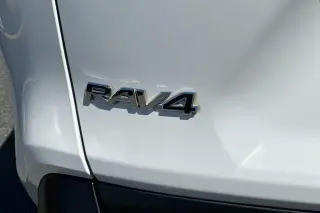 Toyota RAV4 Hybrid 2022 AWD LE 4dr SUV