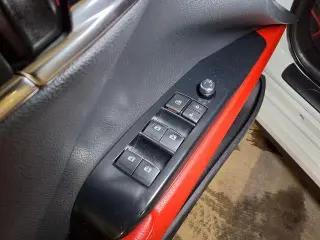Toyota Camry 2019 XLE V6 4dr Sedan