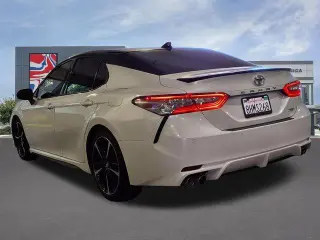 Toyota Camry 2019 XLE V6 4dr Sedan