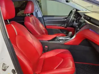 Toyota Camry 2019 XLE V6 4dr Sedan