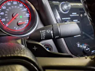 Toyota Camry 2019 XLE V6 4dr Sedan