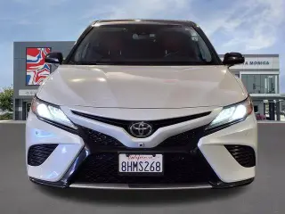 Toyota Camry 2019 XLE V6 4dr Sedan