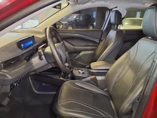 Ford Mustang Mach-E 2023 Premium 4dr SUV