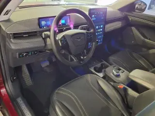 Ford Mustang Mach-E 2023 Premium 4dr SUV