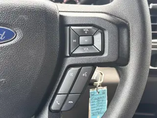 Ford F-150 2016 4x2 XL 4dr SuperCrew 5.5 ft. SB